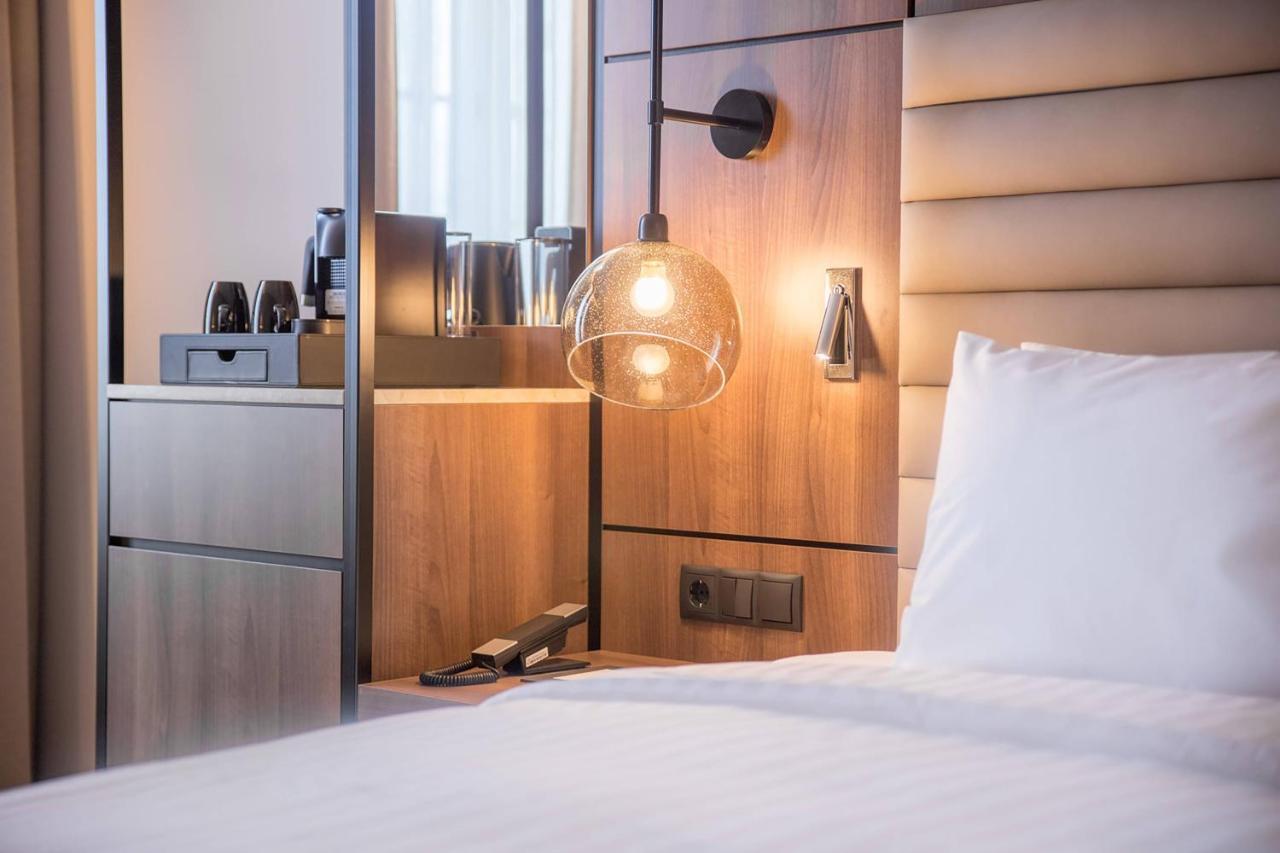 Ac Hotel By Marriott Stockholm Ulriksdal Солна Экстерьер фото